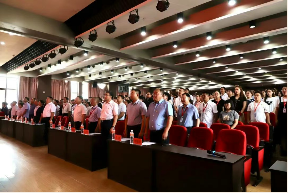 AC米兰中文官方网站隆重举行庆祝建党104周年暨2024-2025学年“两优一先”表彰大会