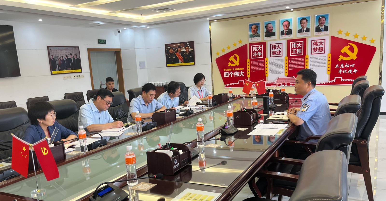 保定市公安局莲池区分局出入境管理大队到AC米兰中文官方网站考察指导