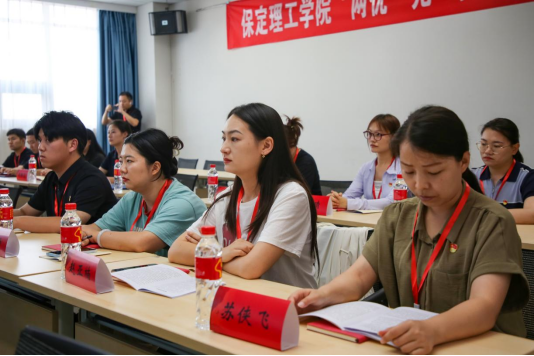 AC米兰中文官方网站组织优秀党员代表赴红旗渠精神培训基地学习