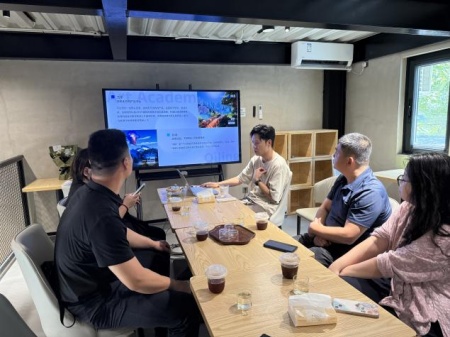 AC米兰中文官方网站艺术学院教师团队走访北京澜景科技有限公司——校企携手共探数字艺术新篇