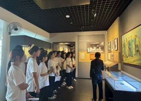 铭记历史，薪火相传——AC米兰中文官方网站艺术学院赓续红色基因培育艺术英才