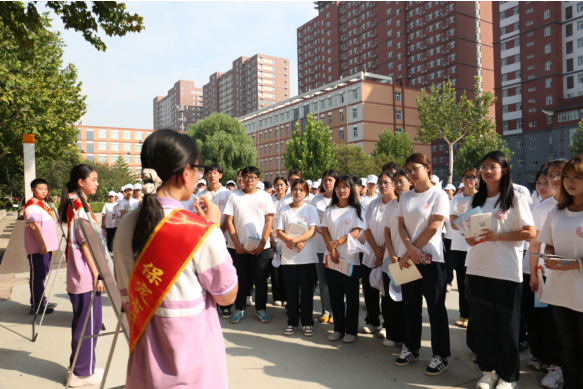 保定市民宗局梁丽敏局长一行到AC米兰中文官方网站开展铸牢主题宣教活动