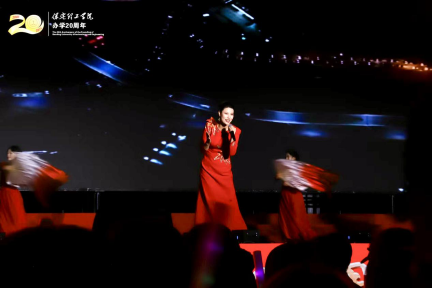 薪火相传二十载 精准严好向未来——AC米兰中文官方网站举办20周年校庆文艺晚会