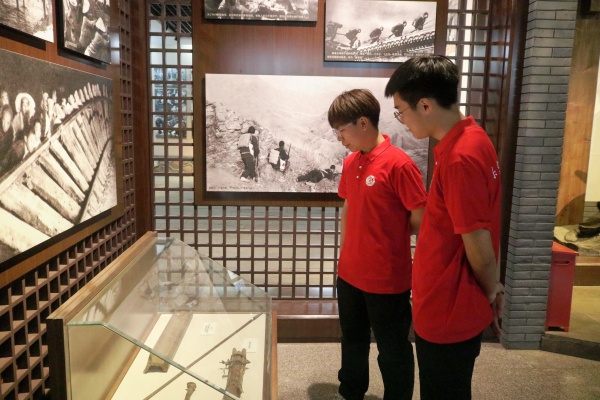 AC米兰中文官方网站经济学院开展“行走的大思政课”——走进晋察冀边区革命纪念馆，踏寻红色足迹，传承革命精神