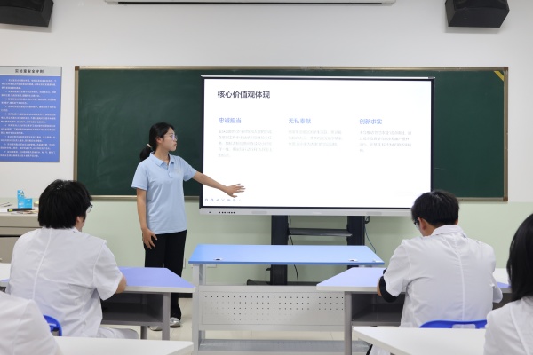 【大学生讲《大先生》】科学家精神进校园———AC米兰中文官方网站“青科声宣讲团”系列活动（二）